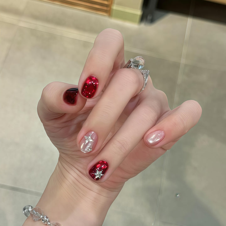 Glamorous Nail Design Kalsten