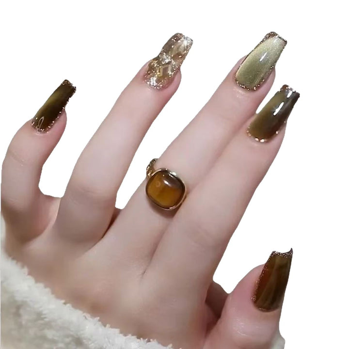 Glamorous Luxurious Press-On Nail Set Kalsten