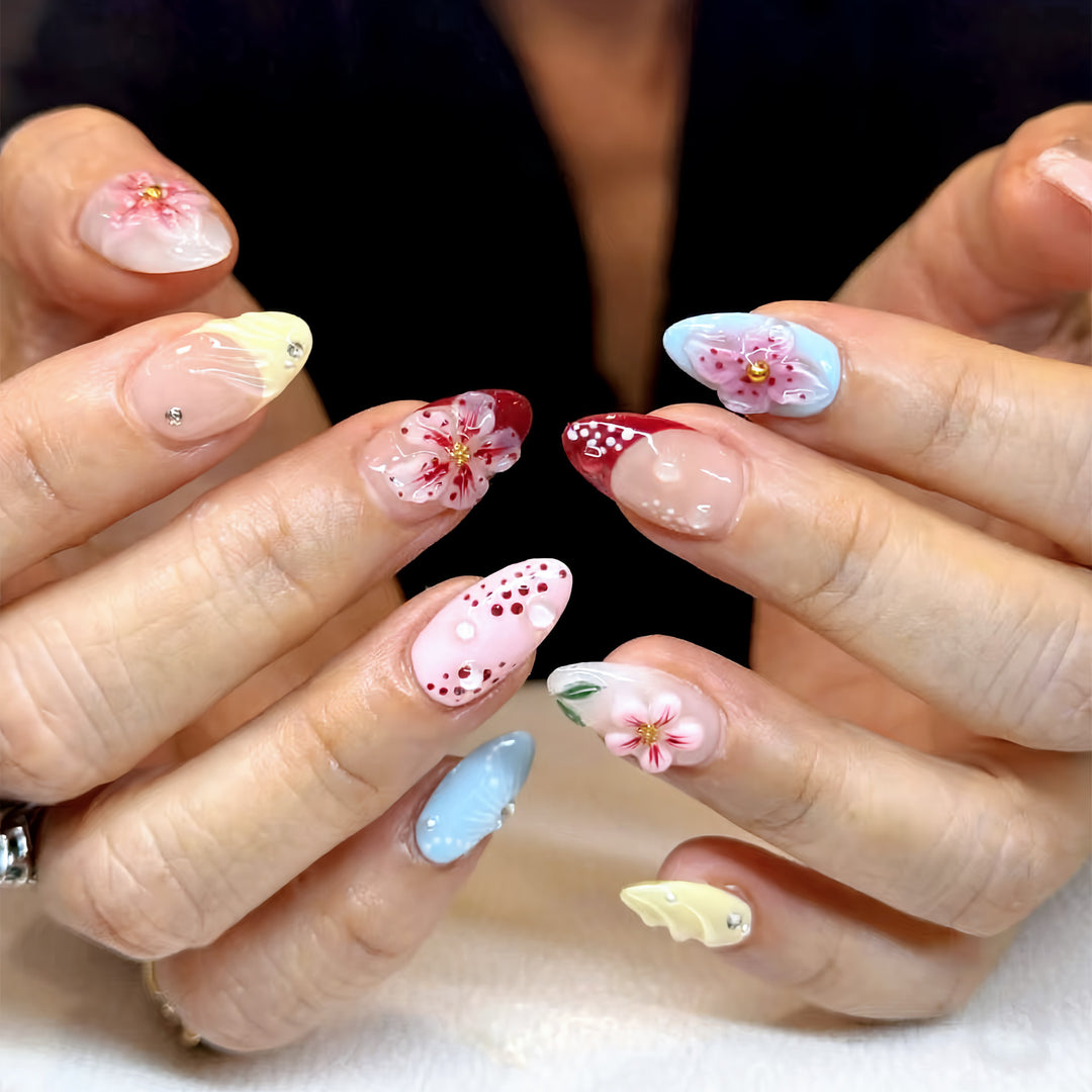 Floral-Themed Press-On Nail Art Set