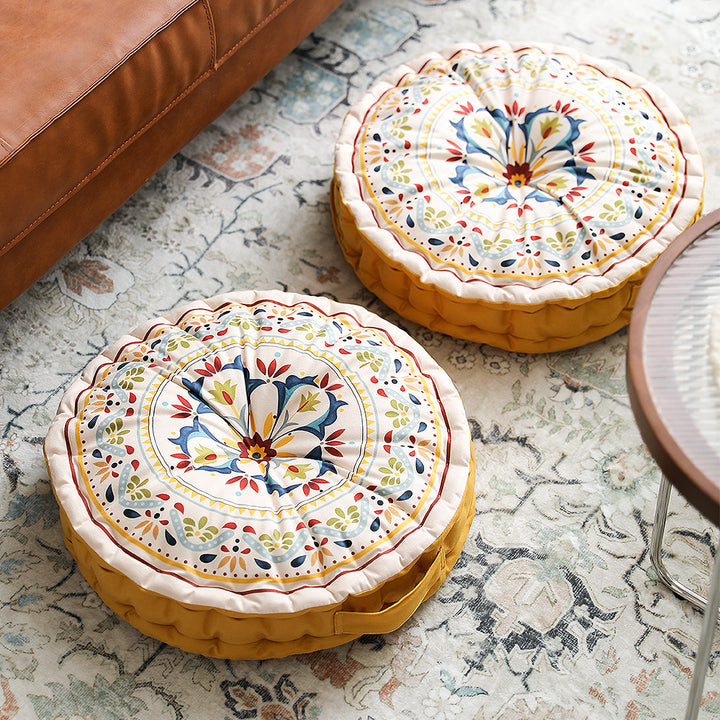 Round seat cushion with mandala print, thickly padded floor seating mat and carrying handle Kalsten