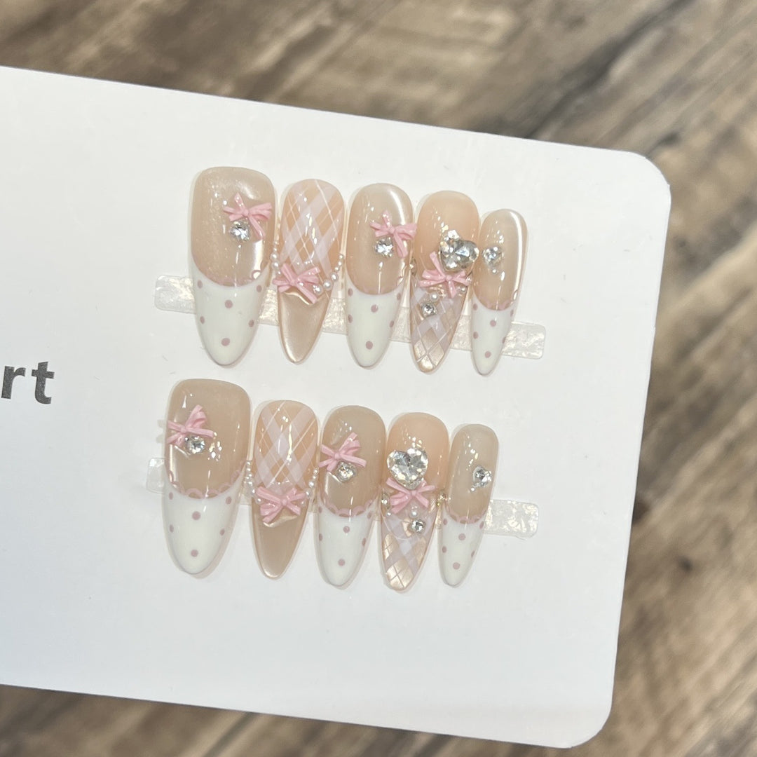 Decorative Bow Accent Press-On Nail Art Set Kalsten