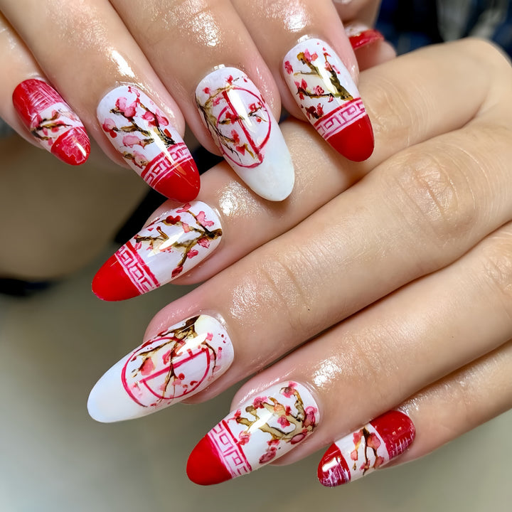 Artificial nails with floral accents Kalsten