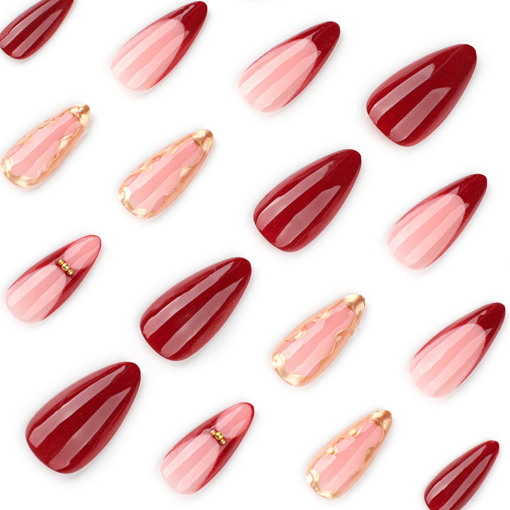 Artful nail extensions with glamorous design and glitter coating Kalsten