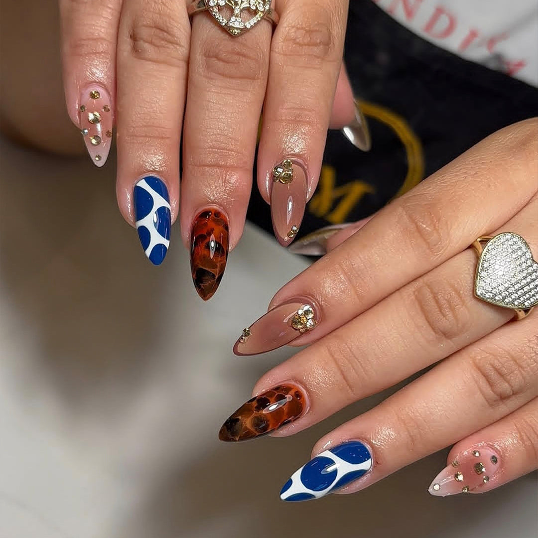 Artificial Stiletto Fingernails with Extravagant Design Kalsten