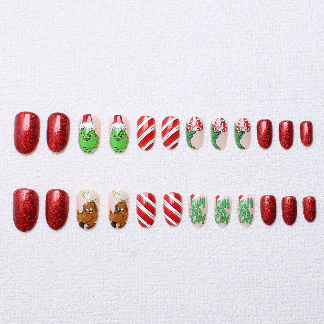 Holiday-Themed Press-On Nail Art Kalsten