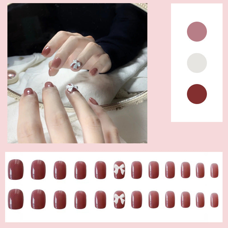 Elegant artificial nails with delicate flower accents Kalsten