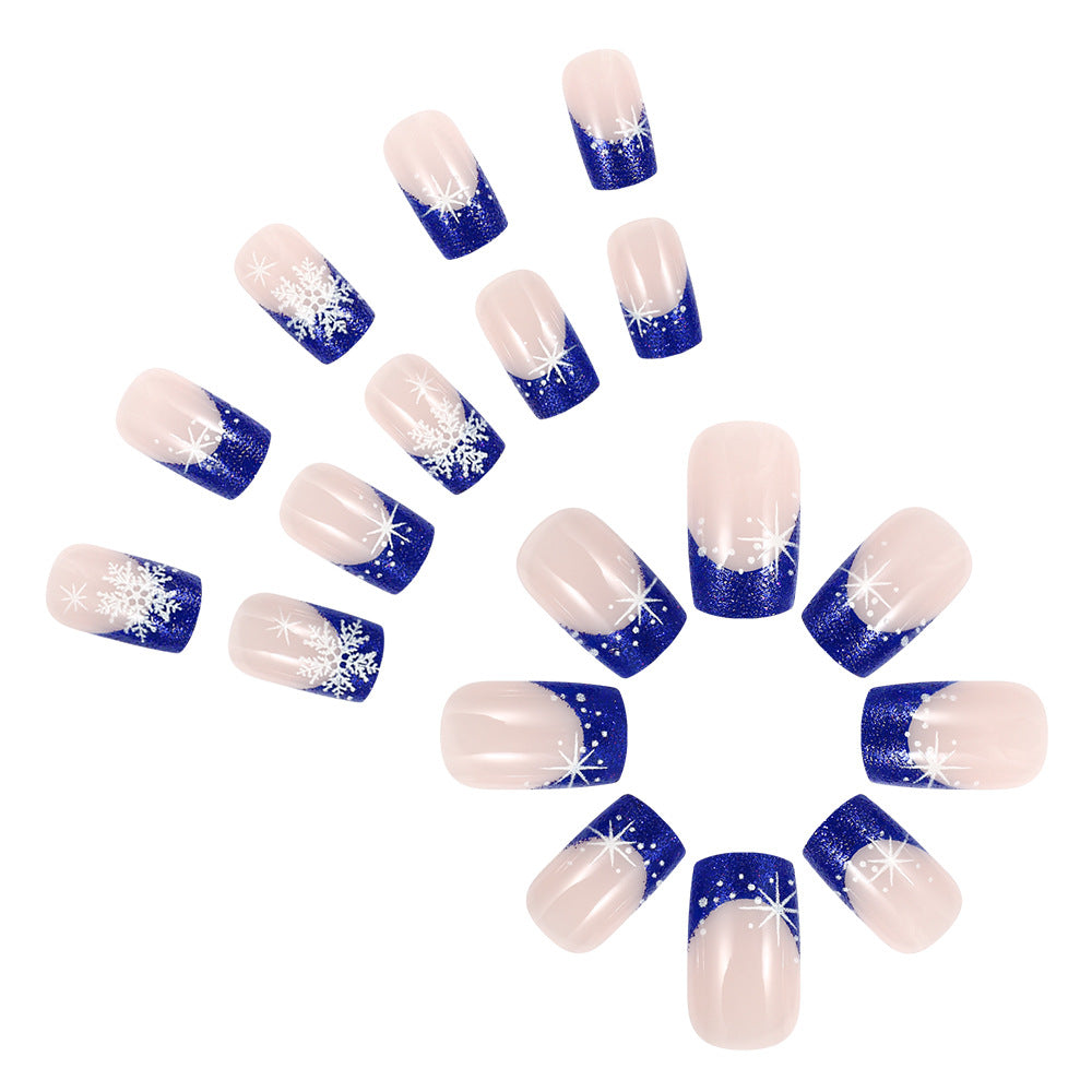 Winter-Themed Press-On Nail Art Kalsten
