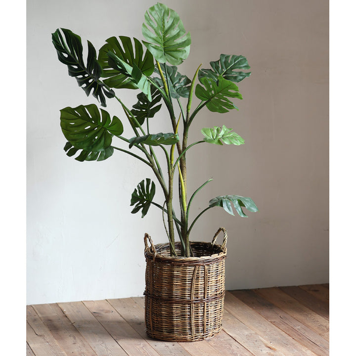 Handcrafted storage basket made of willow Kalsten