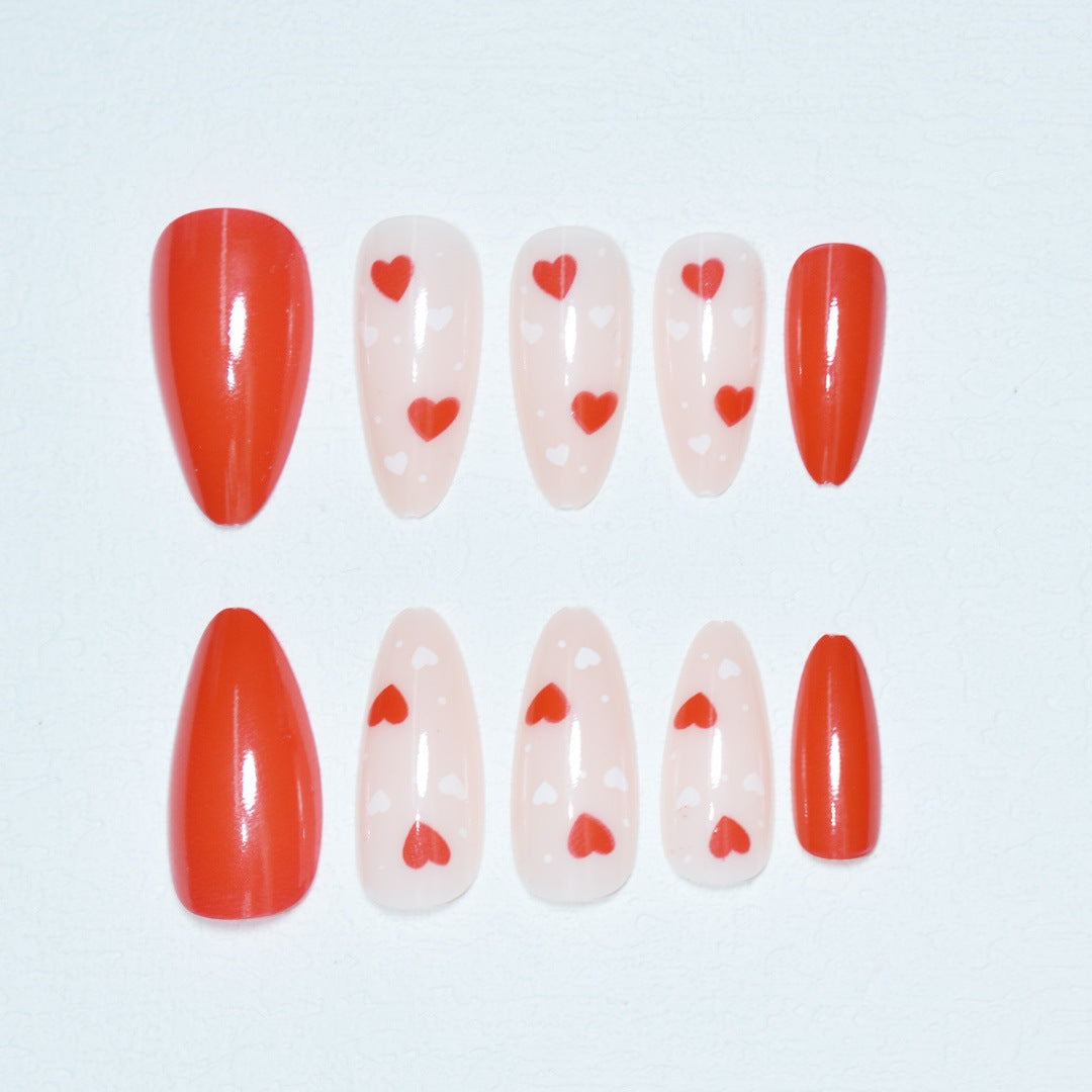 Heart-Themed Nail Art Kalsten