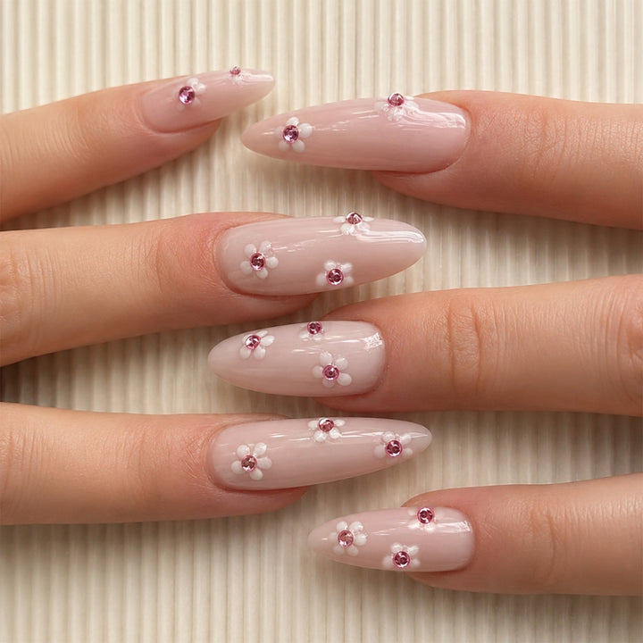 Art nail set with floral 3D details Kalsten