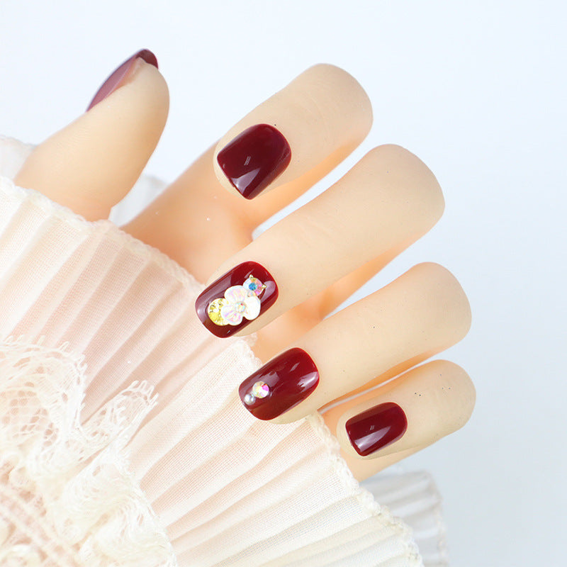 Elegant Floral Press-On Nail Set