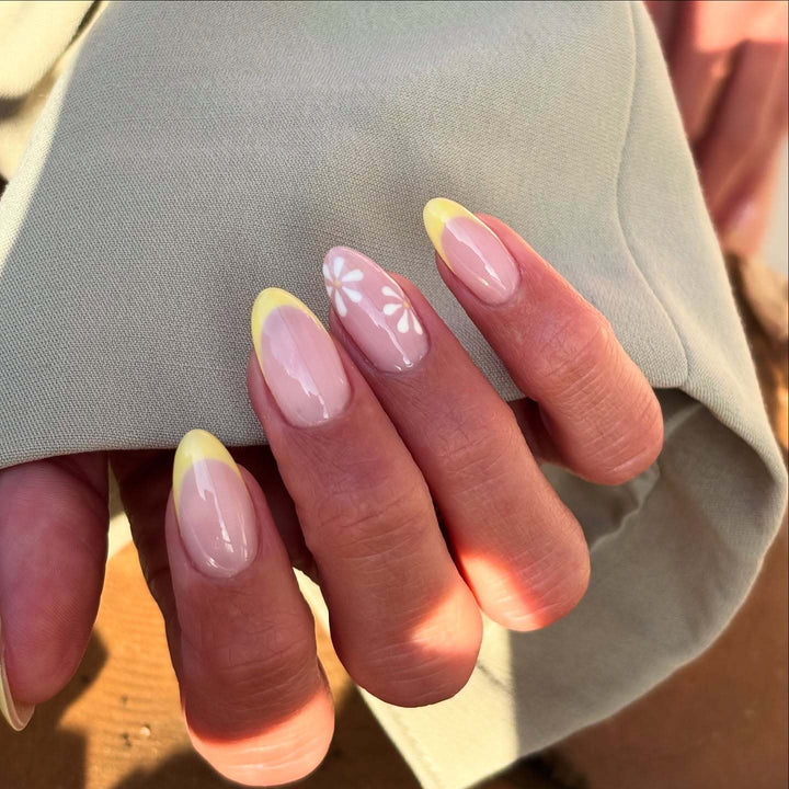 Elegant Floral Nail Art