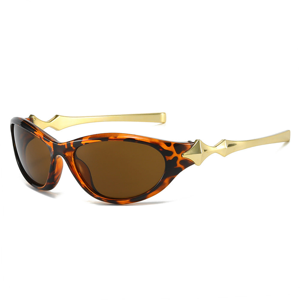 Fashion-Forward Vintage-Inspired Cat-Eye Sunglasses Kalsten