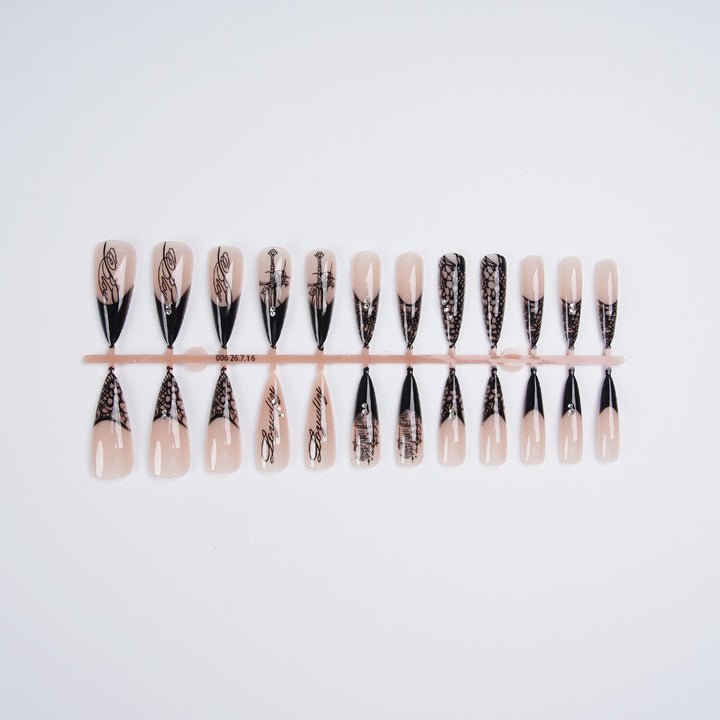 Luxury Artificial Nail Set Kalsten