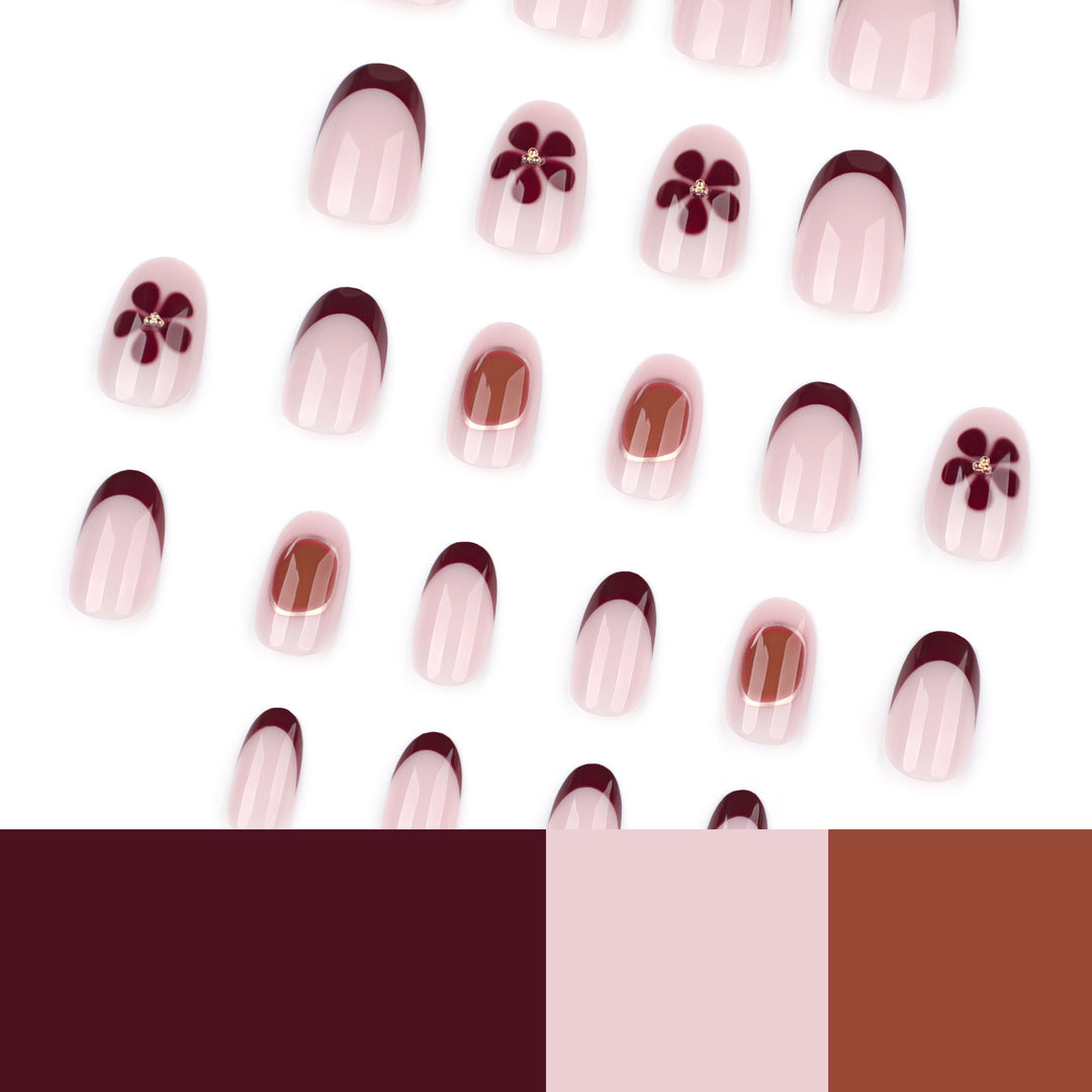 Elegant Nail Art with Floral Accents and Golden Details Kalsten