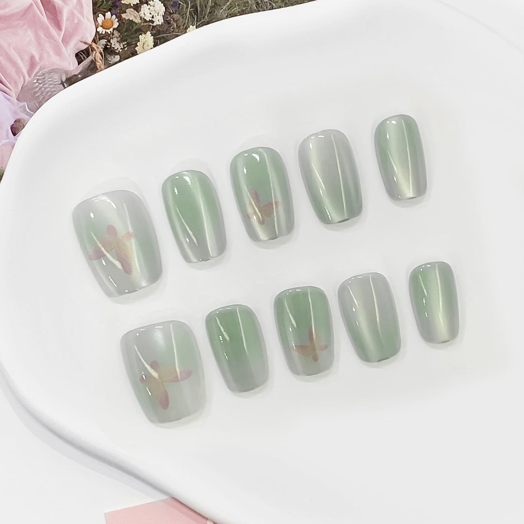 Artful artificial nails with shimmering design Kalsten