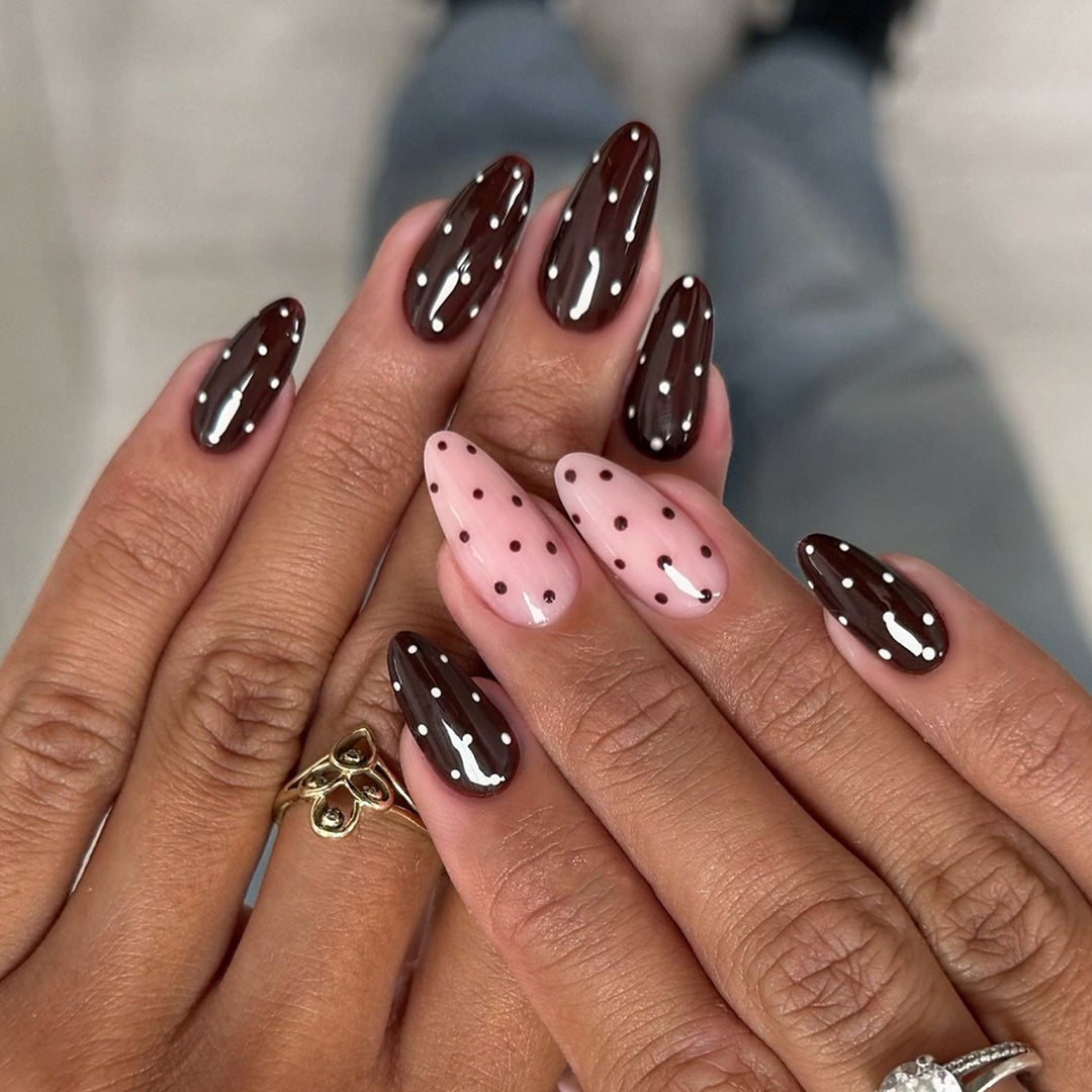 Artificial nails with creative dot pattern and elegant accents Kalsten