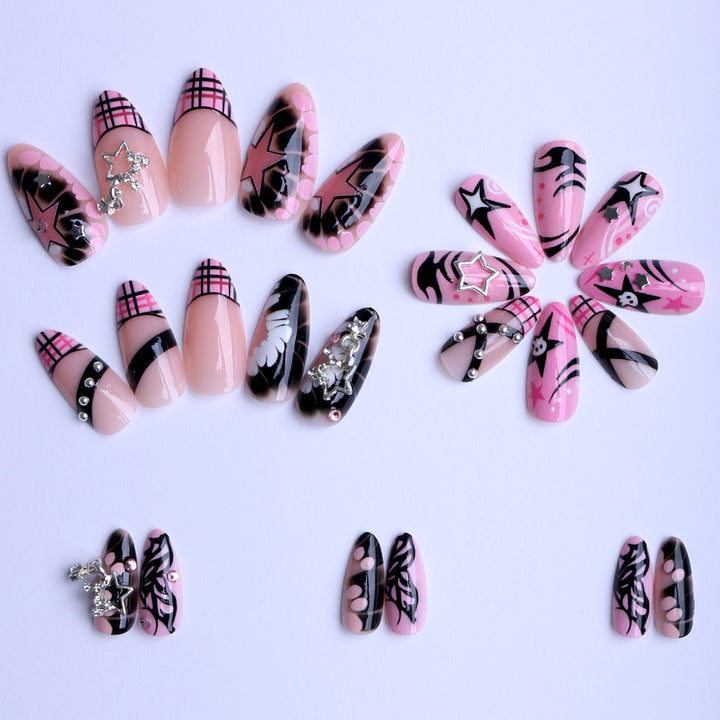 Artificial Nails in Modern Star Design Kalsten