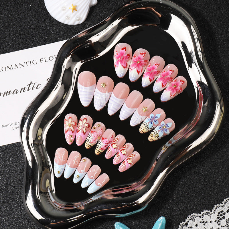 Artistic Floral-Themed Press-On Nail Set Kalsten