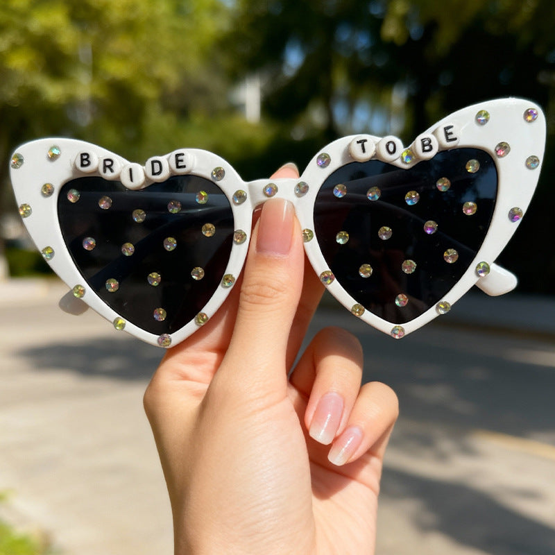 Bride-To-Be Heart-Shaped Sunglasses Kalsten