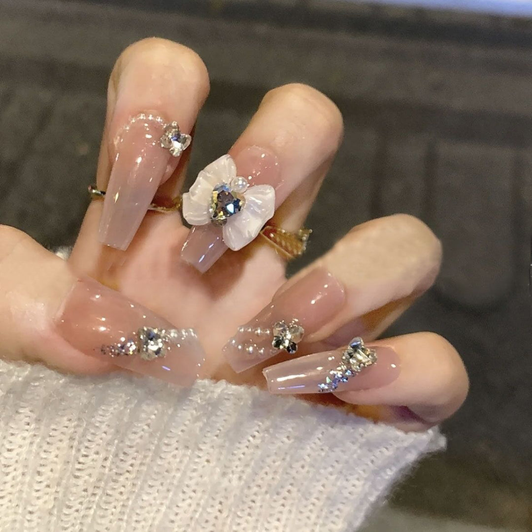 Floral Rhinestone Press-On Nail Art Kalsten