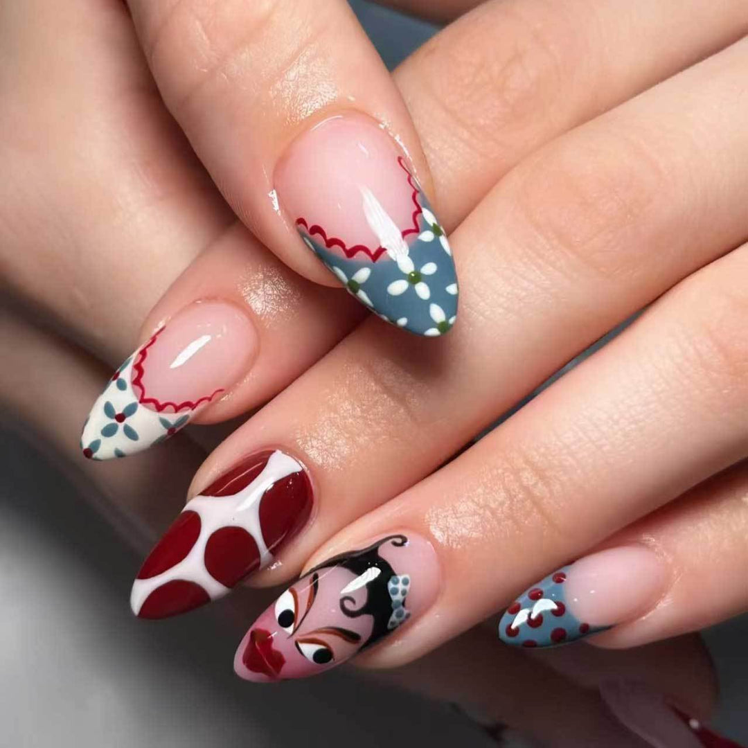 Artistic Themed Nail Art Set