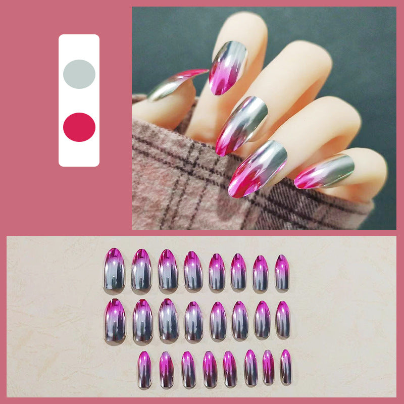 Creative artificial nails in modern gradient design Kalsten
