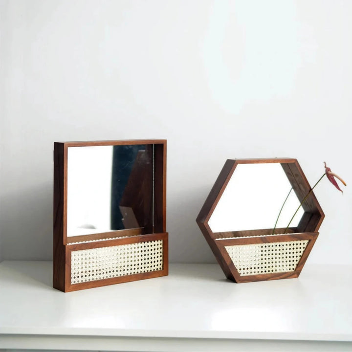 Rustic wall mirror with natural rattan frame Kalsten