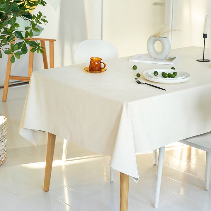 Rectangular easy-care tablecloth made of cotton blend with water-repellent coating and fine texture Kalsten