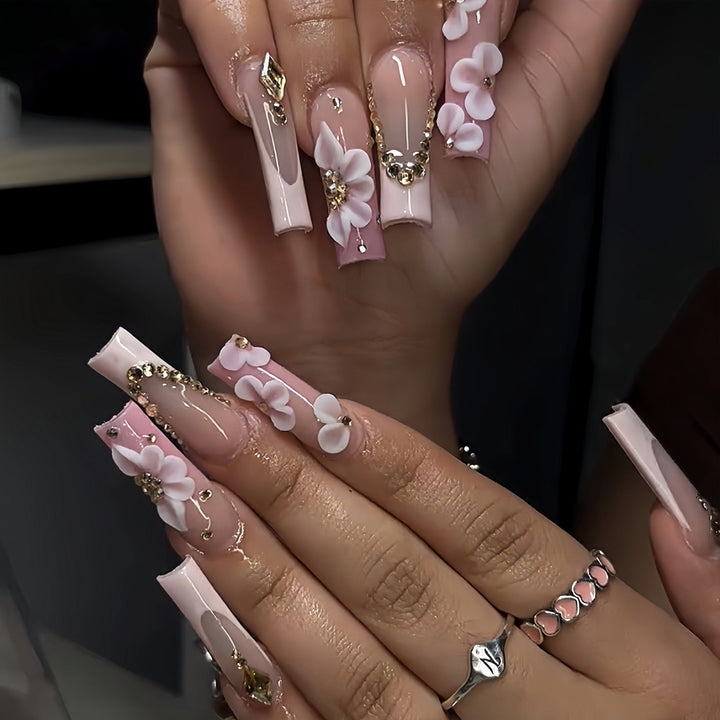 Extravagant Floral Press-On Nail Extensions Kalsten