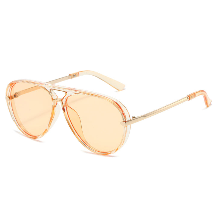 Elegant Aviator Sunglasses with Gold Accents Kalsten