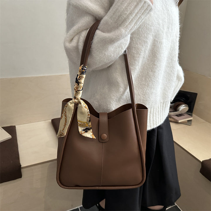 Elegant Minimalist Handbag