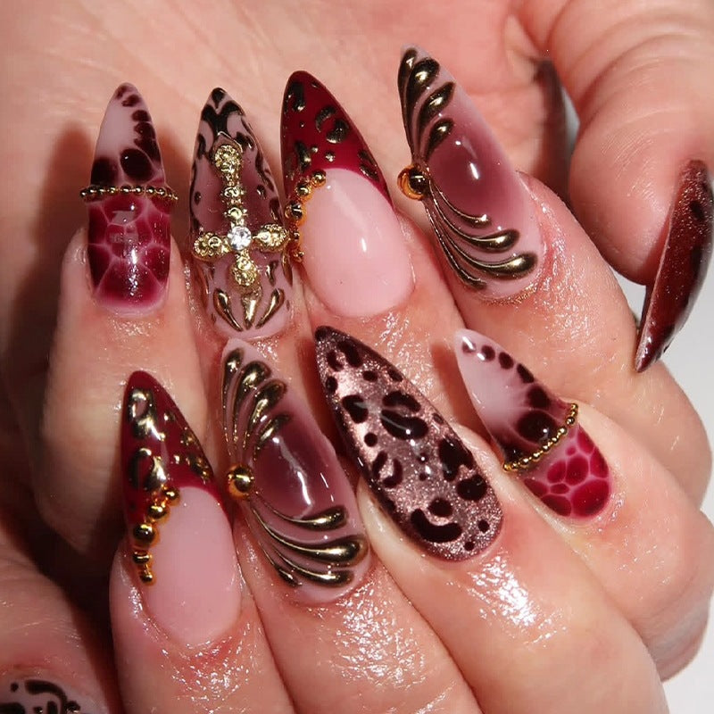 Elegant artificial nails with stylish pattern Kalsten