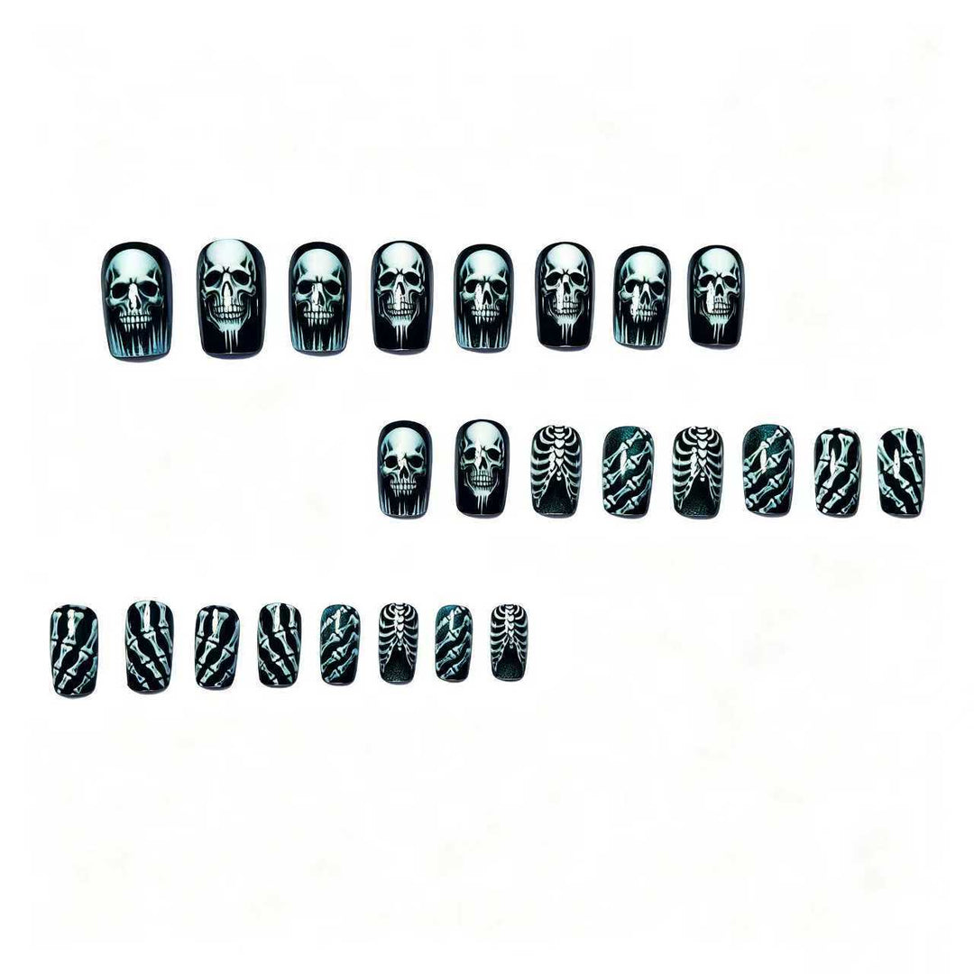 Creative artificial nails in spooky skull design Kalsten