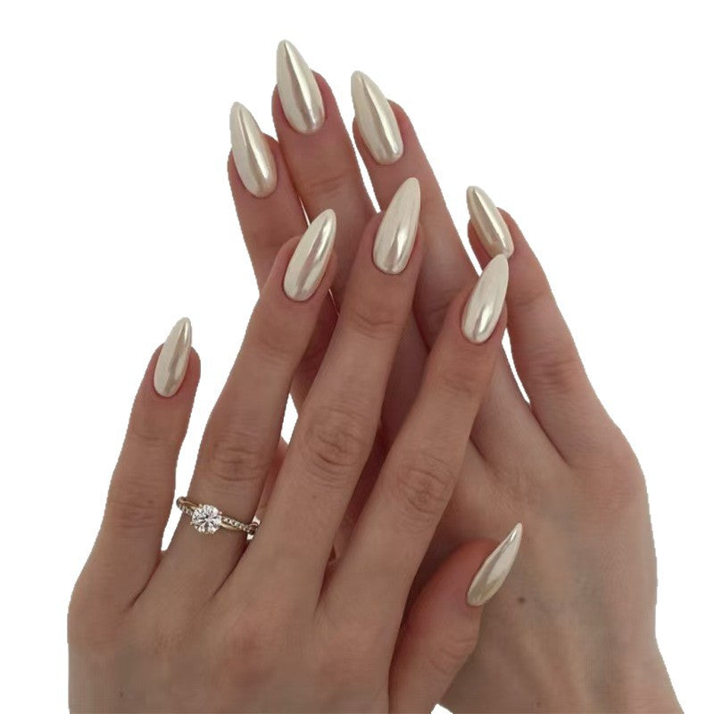 Elegant Artificial Nails in Shimmering Metallic Look Kalsten