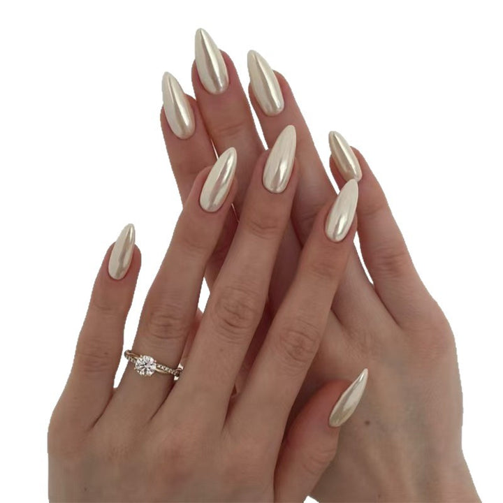 Elegant Artificial Nails in Shimmering Metallic Look Kalsten