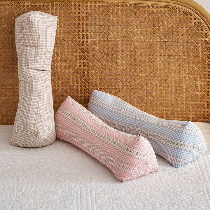 Neck support roll with elegant striped design Kalsten