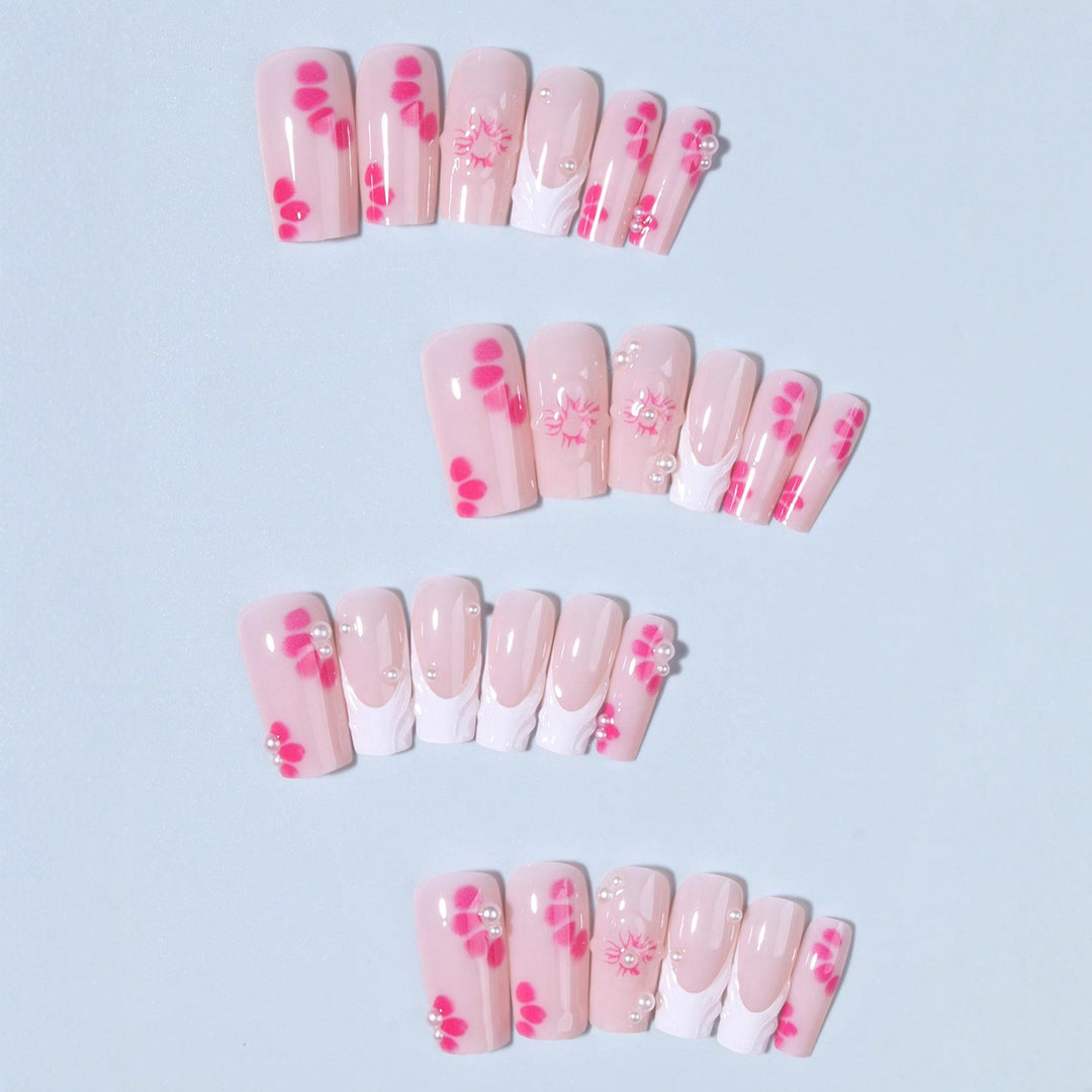 Nail art set with floral 3D decorations and pearl accents Kalsten