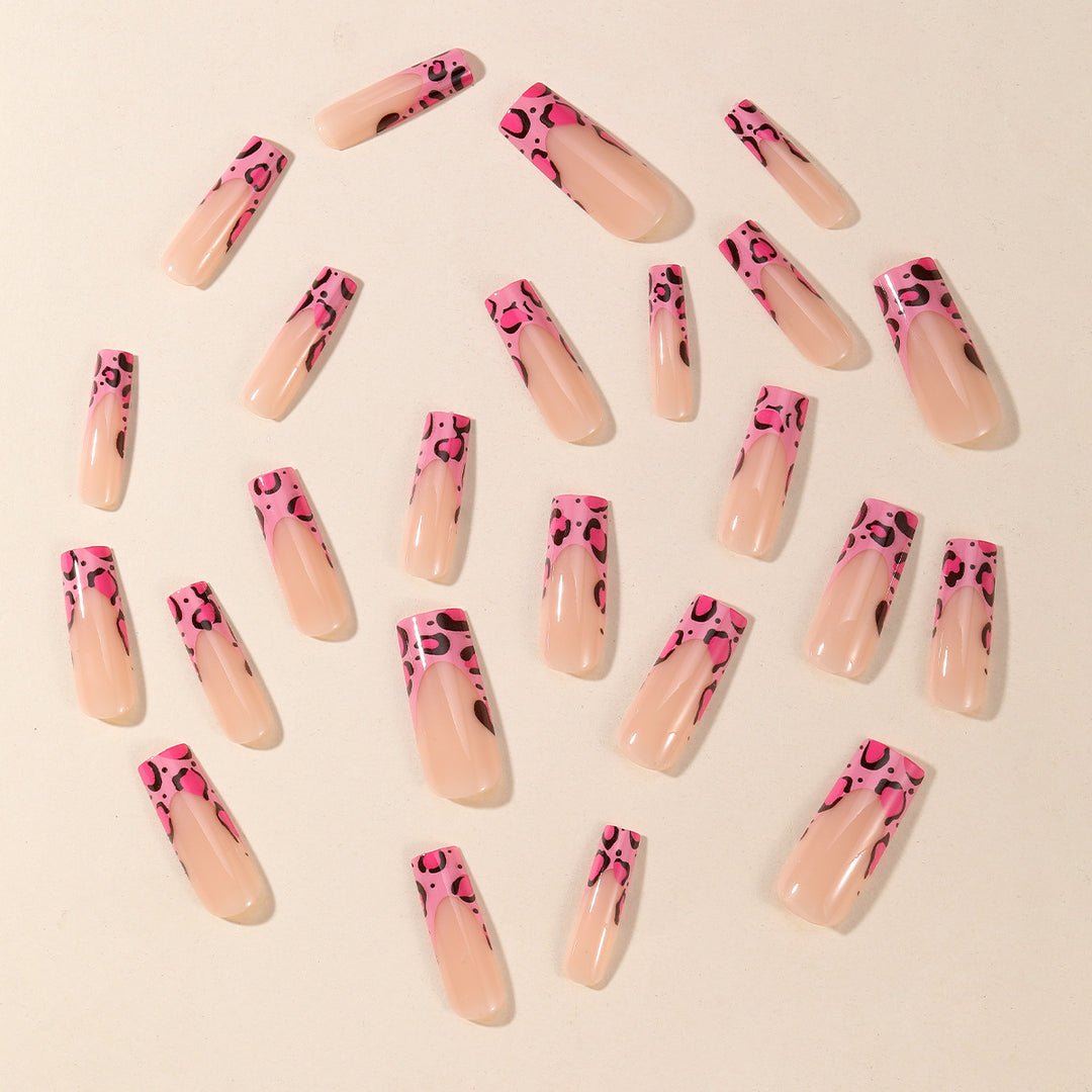 Glamorous Nail Extensions Kalsten