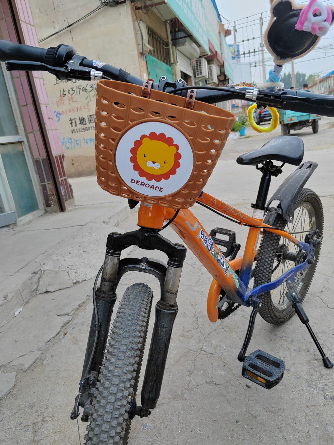 Fun-Themed Bicycle Storage Basket Kalsten