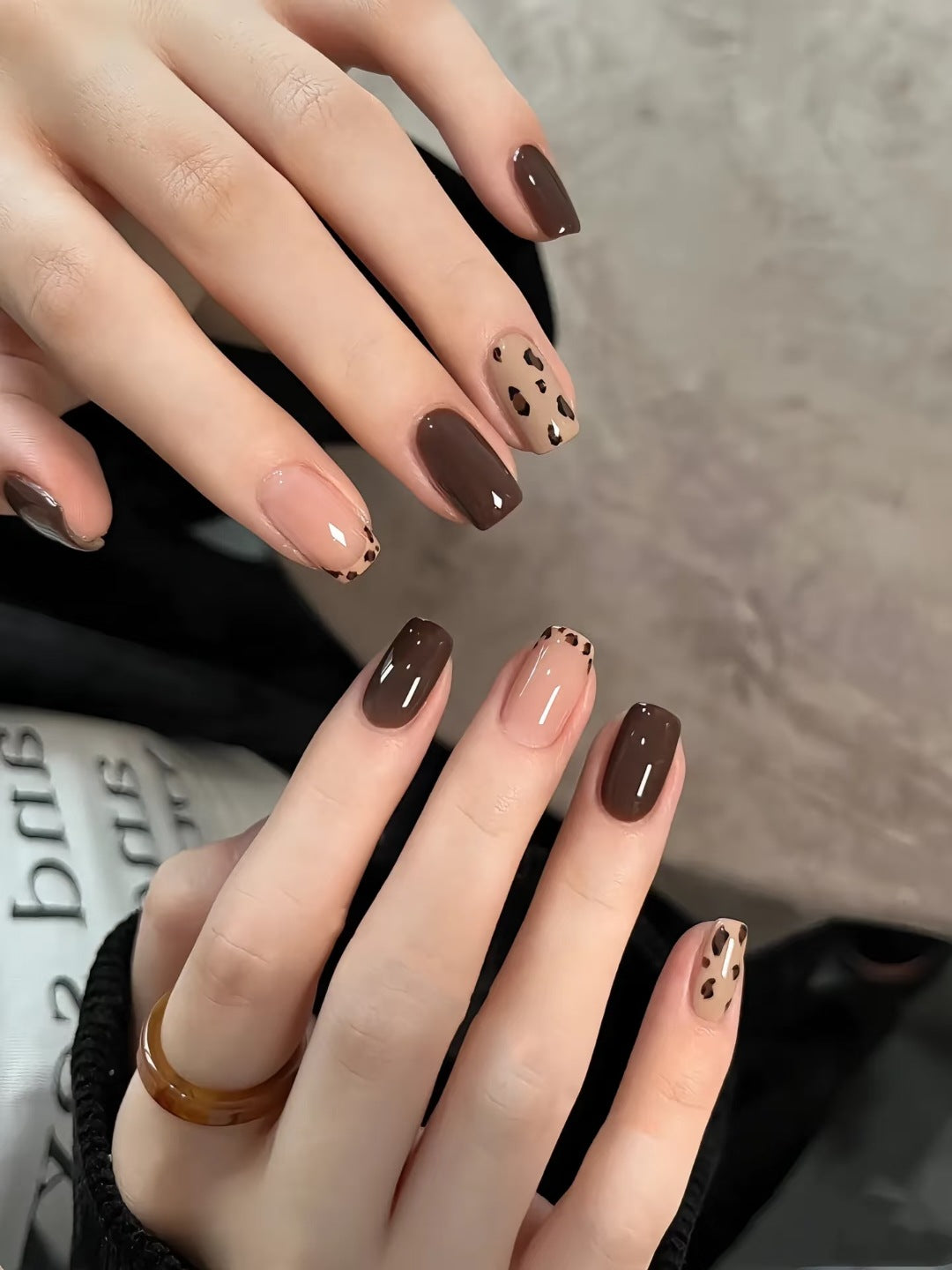 Artistic Leopard Print Press-On Nail Set