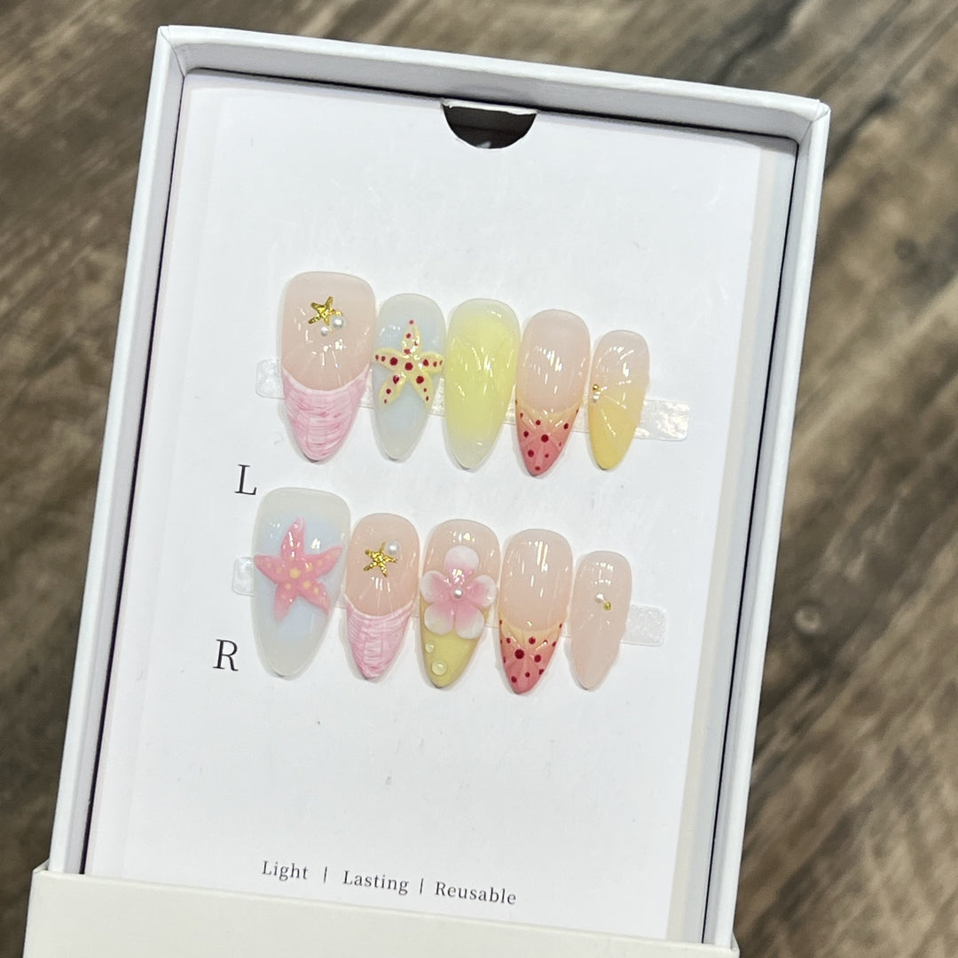 Summer-Inspired Press-On Nail Art Set Kalsten