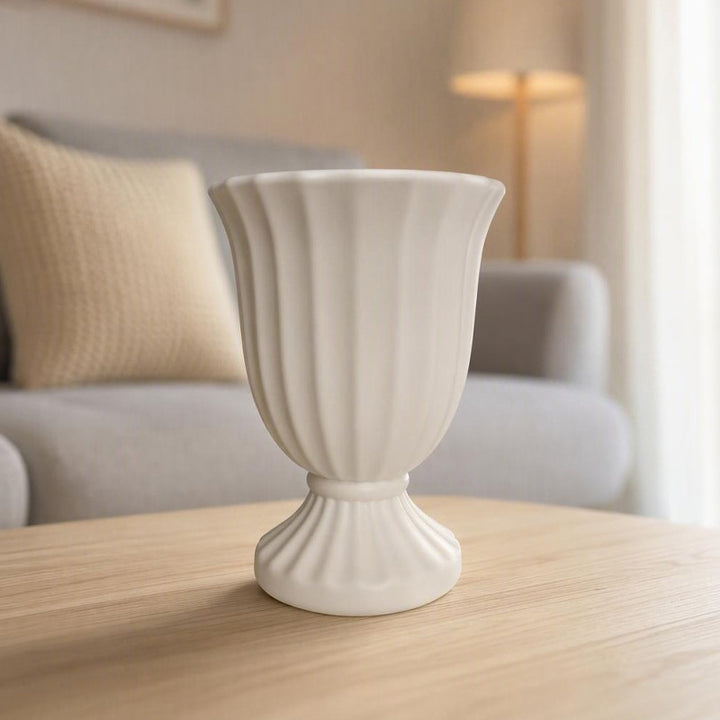 Majestic Ribbed Decorative Vase Kalsten