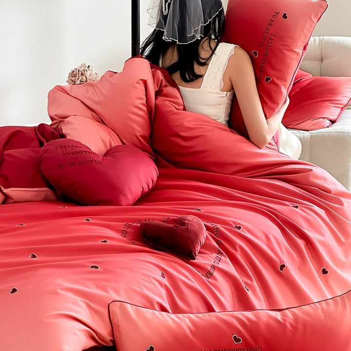 Cotton percale duvet cover set with 3D heart appliqué, ombre design and decorative heart pillow