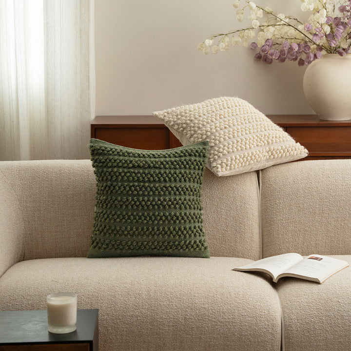 Structured knitted cushion with bobble look Kalsten