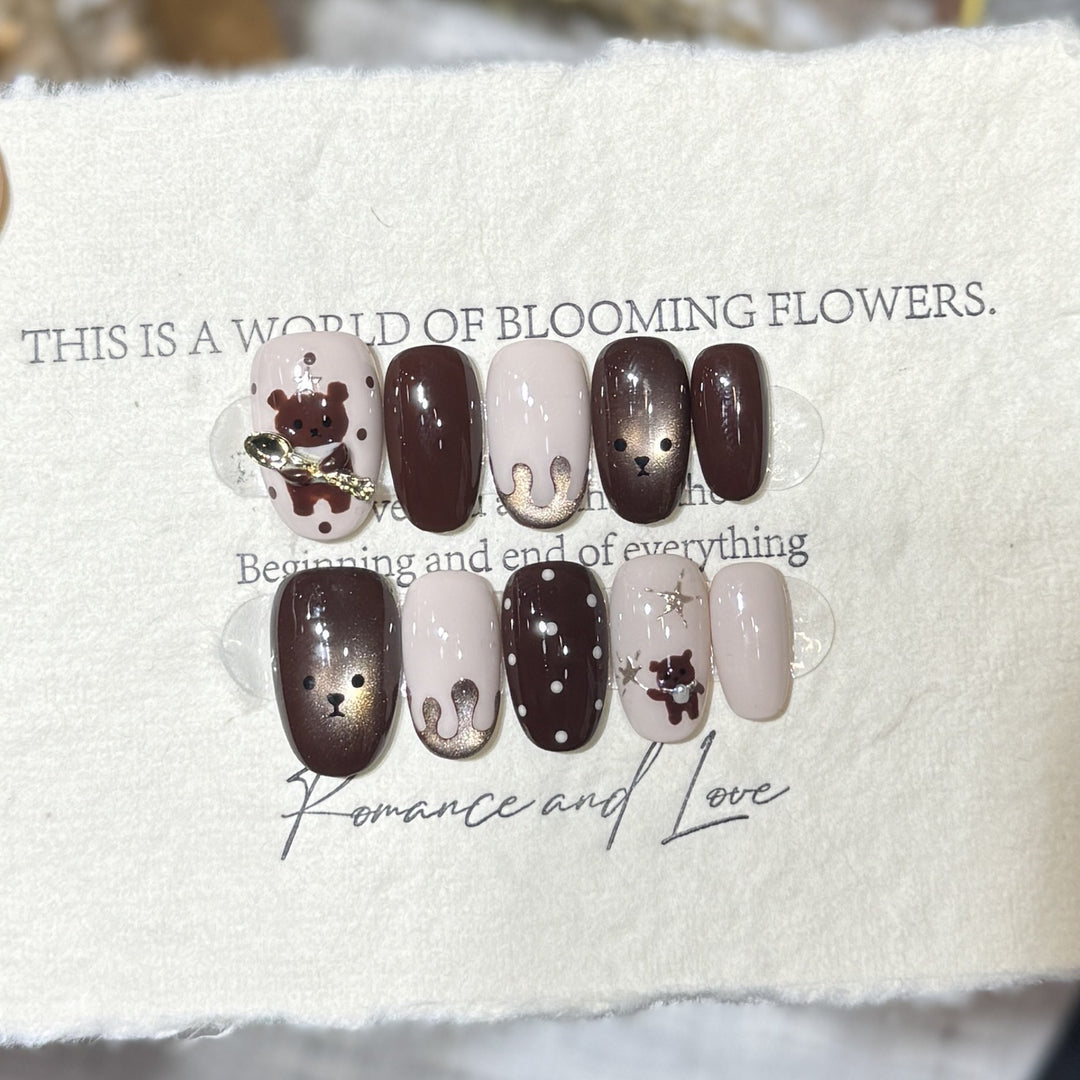 Whimsical Animal-Themed Press-On Nail Art Set Kalsten
