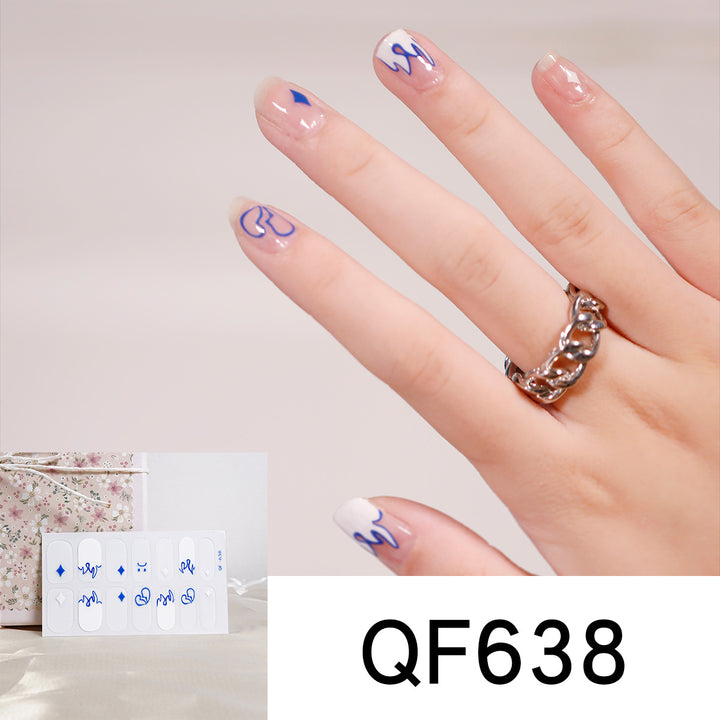 Artificial nail design with heart motif Kalsten