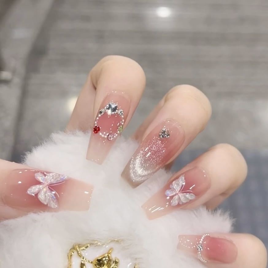 Artistic 3D Floral Press-On Nail Set Kalsten