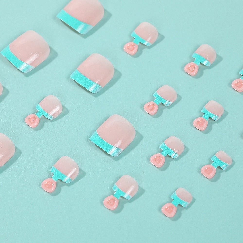 Nail art set with stylish pastel designs Kalsten