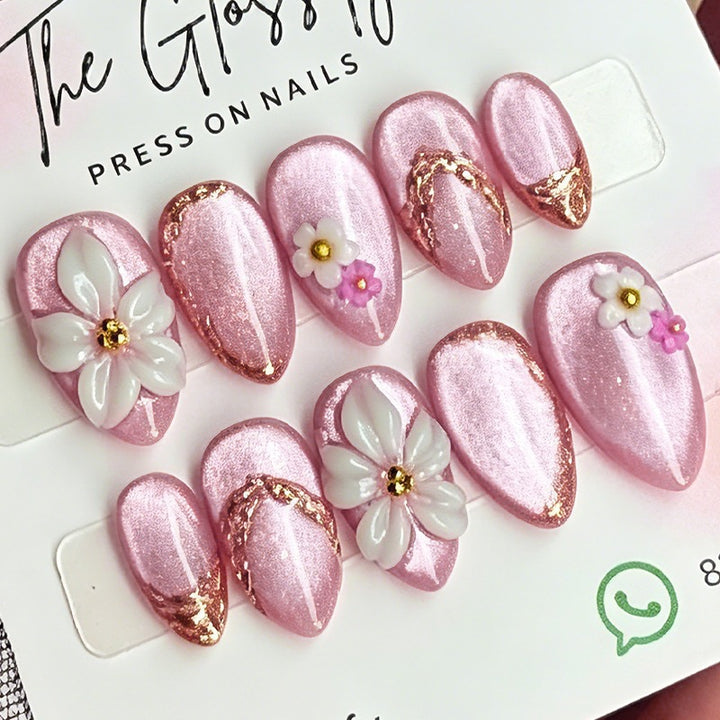 Artificial nail set with elegant 3D flowers and glamorous accents Kalsten
